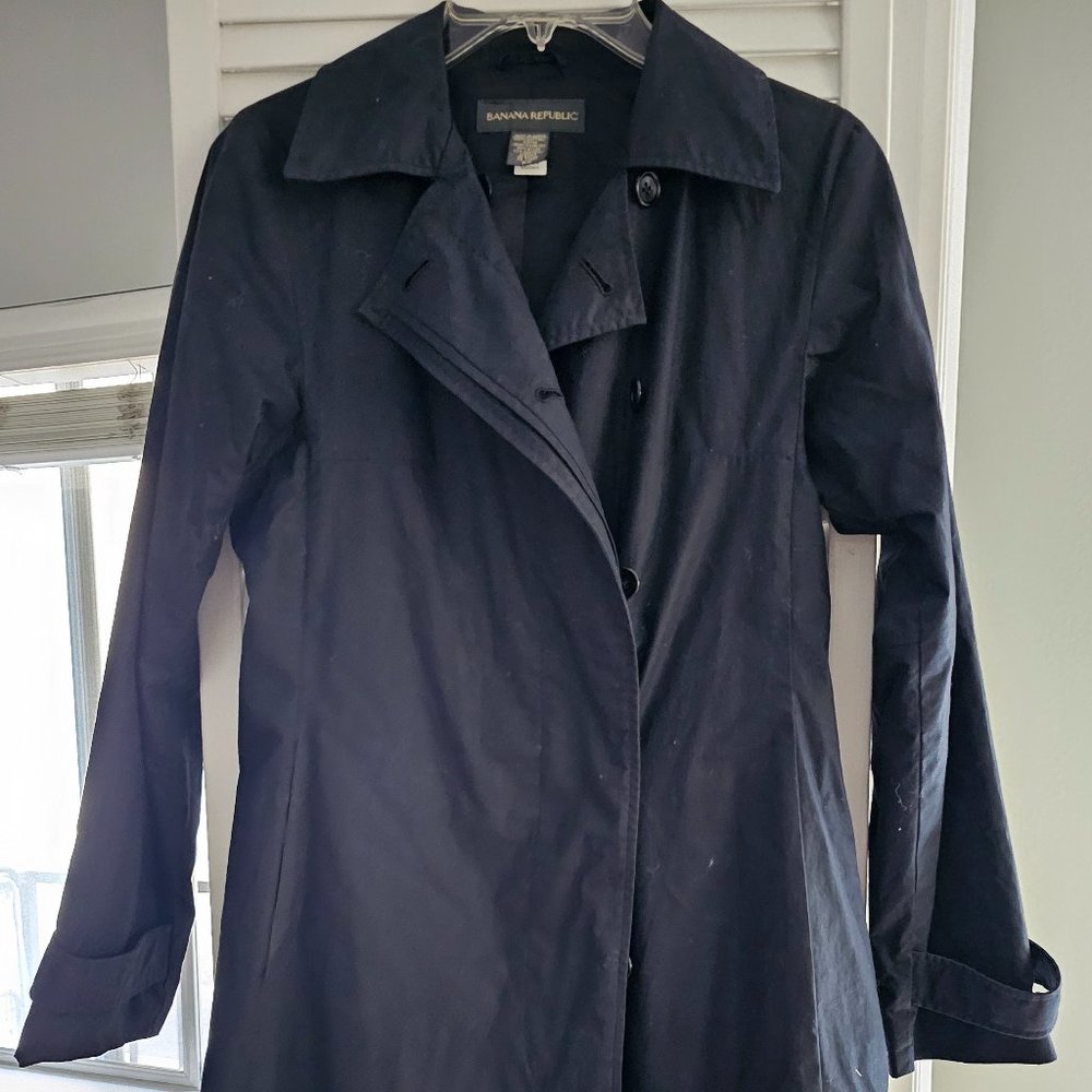 BLACK BANANA REPUBLIC RAIN TRENCH COAT - XS - GENTLY USED